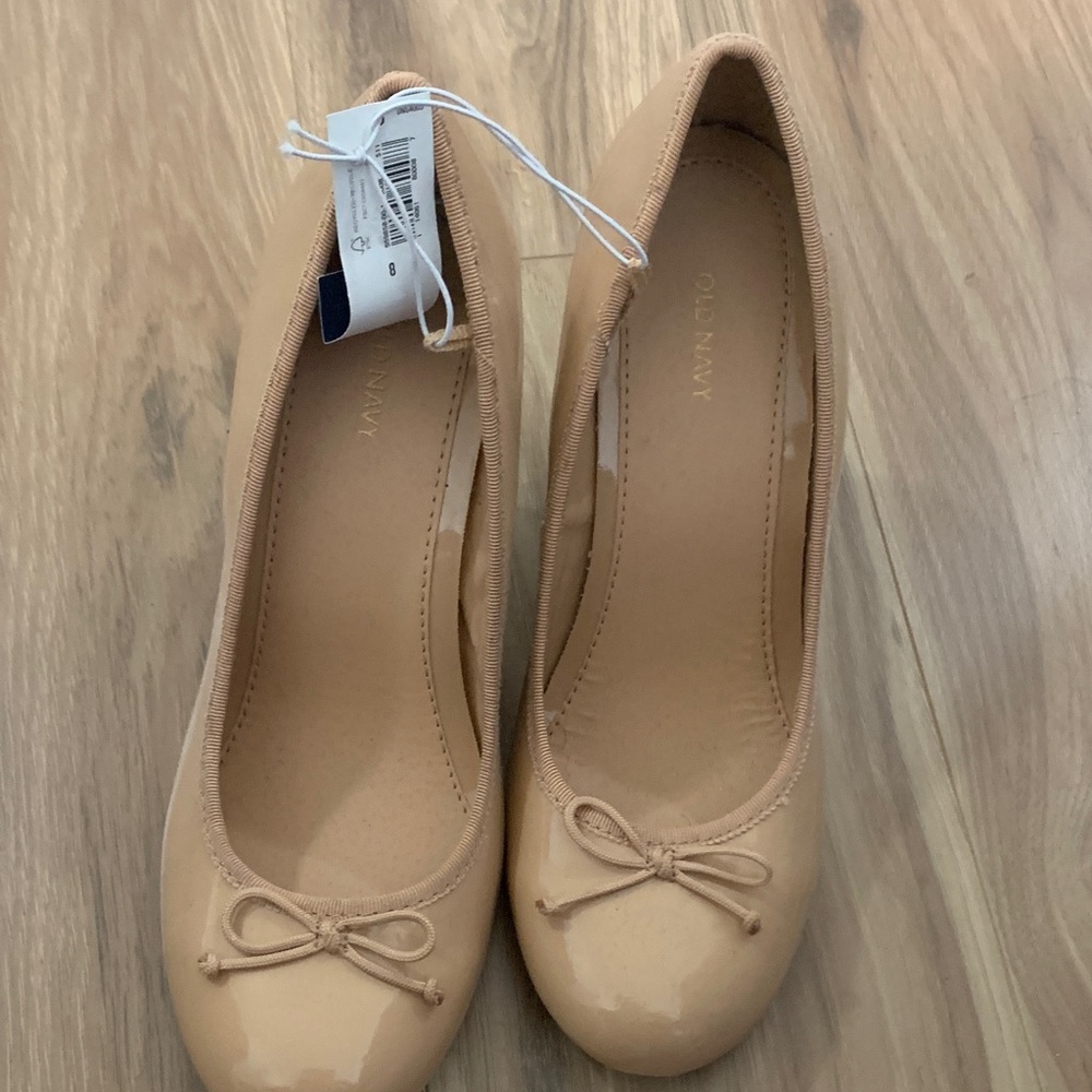 Old Navy Nude Patent Leather wedge heel
